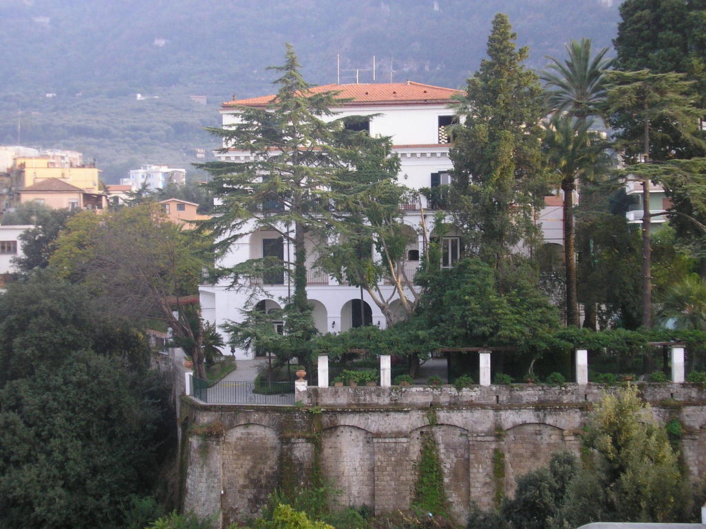 Relais La Rupe Hotel Sorrento Exterior photo