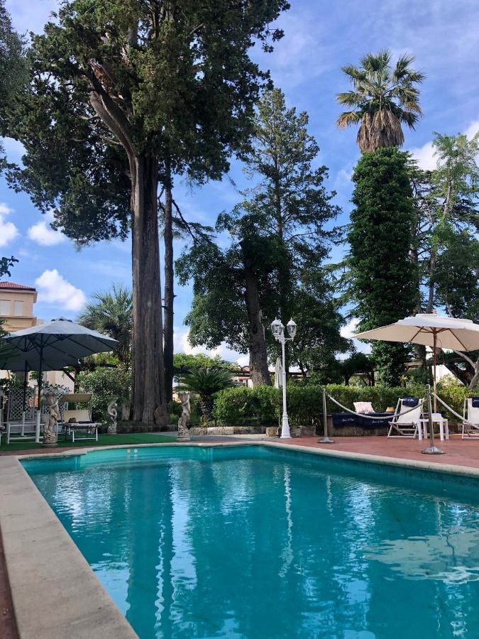 Relais La Rupe Hotel Sorrento Exterior photo